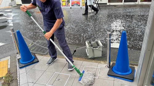 マンション床清掃