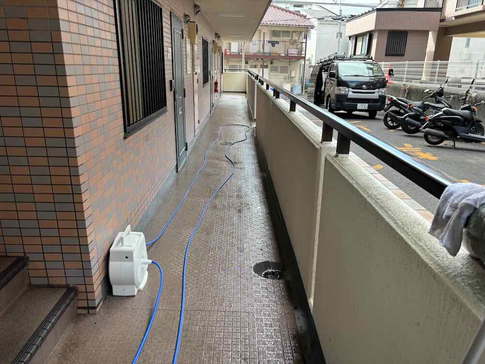 共用部分の水で流す清掃